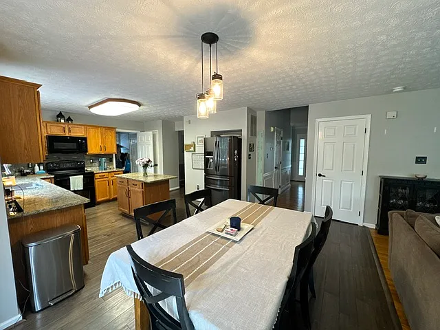 301 Jackson Dr — Photo 13