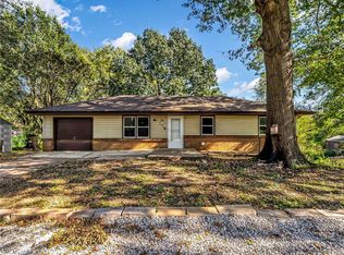 2945 N 57th St, Kansas City, KS 66104