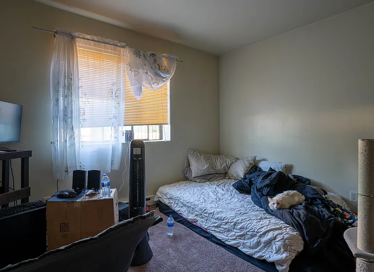 949 E Joliet St #7 — Photo 7