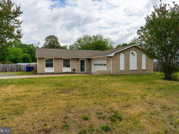 408 S Brooks Dr, Fredericksburg, VA 22408