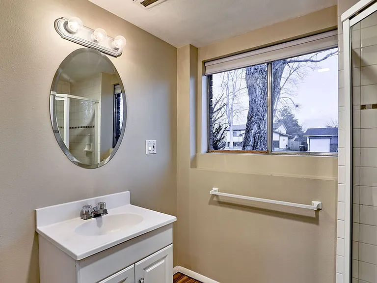 1137 Timber Ln — Photo 7
