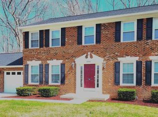 8600 Valley Dr, Waldorf, MD