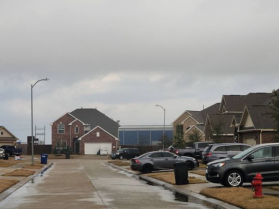 5th image of 107 San Bernard Dr