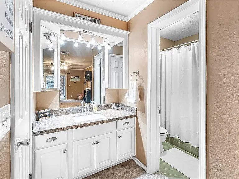 11521 Carriage Dr — Photo 27