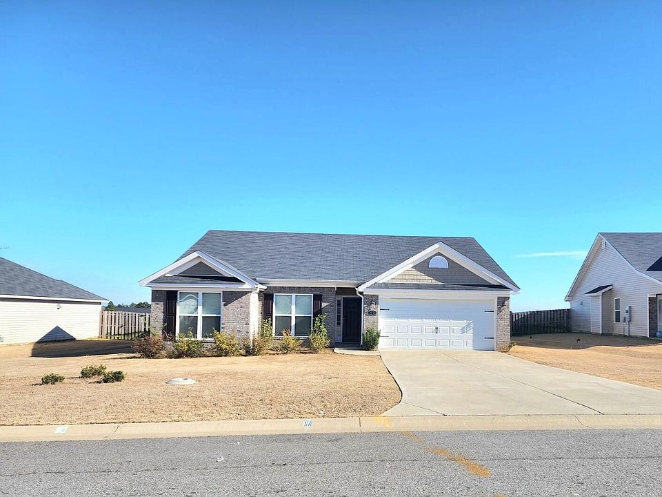 1st image of 2913 Easton Drive