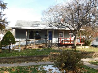 1119 Sycamore St, Muscatine, IA 52761
