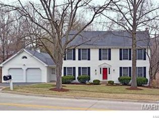 429 Stablestone Dr, Chesterfield, MO 63017