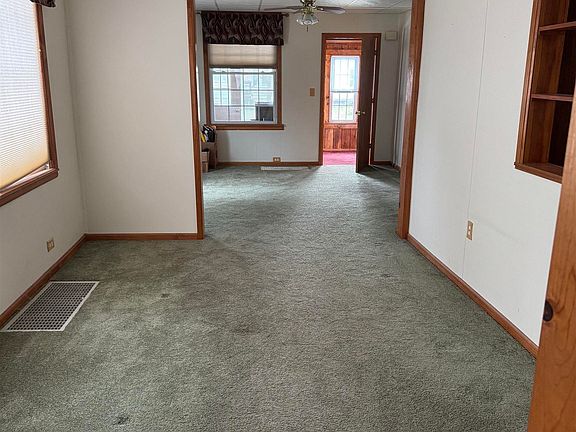 5th image of 624 Baltic St