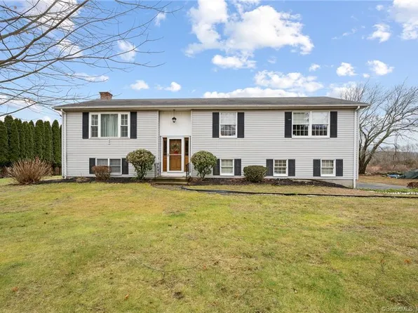 112 Pautipaug Hill Road, Sprague, CT 06330