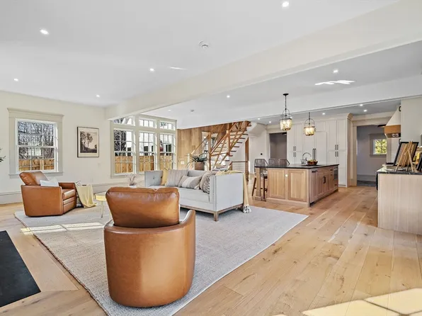 16 Hatch Farm Ln #16, Concord, MA 01742