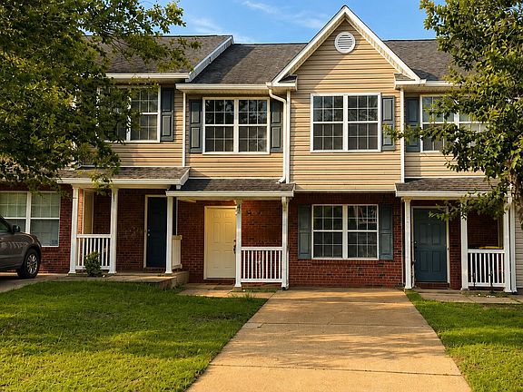 2nd image of 232 Swaying Pine Ct