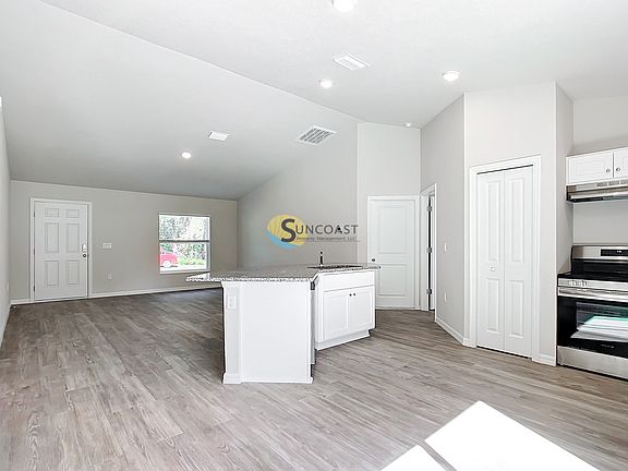 4th image of 7186 SE 124th St