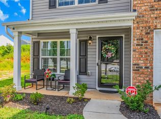 1125 Stella Ct, Rural Hall, NC 27045