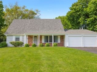 7 Pheasant Ct, Stony Brook, NY