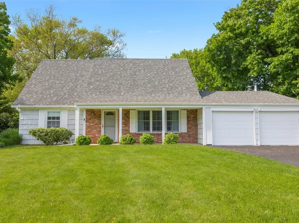 7 Pheasant Court, Stony Brook, NY 11790