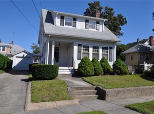 45 Waite Ave, Cranston, RI 02905