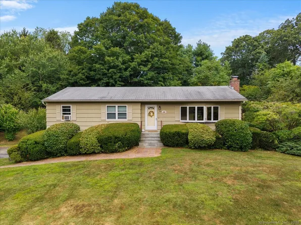 90 Terrell Drive, Milford, CT 06461