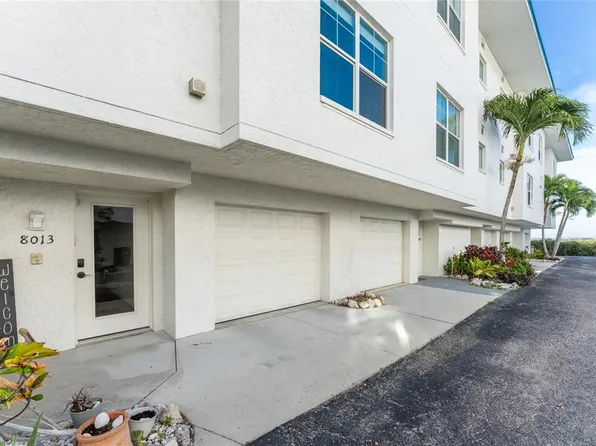 8013 Bay Pointe Dr, Englewood, FL 34224