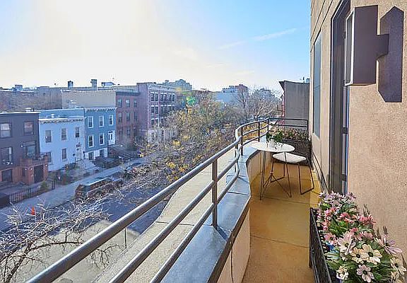 2nd image of 1007 Bergen St #3A