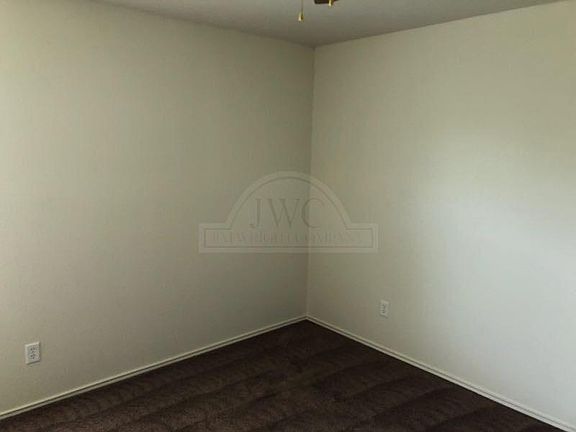 4th image of 312 Creek St #168071119