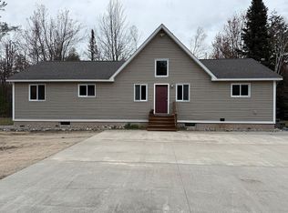 2730 Polish Line Rd, Cheboygan, MI 49721