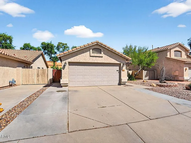 1040 W Seagull Dr — Photo 2