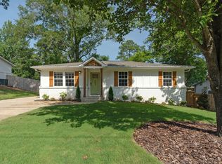 952 Oak Grove Rd, Birmingham, AL 35209