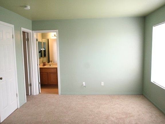 4th image of 3381 Cheryl Ct
