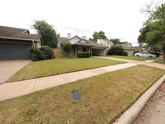 3rd image of 2018 Creek Valley Ln