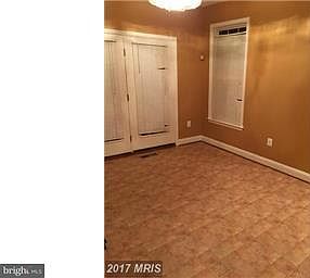 4th image of 3211 Hour Glass Dr #0