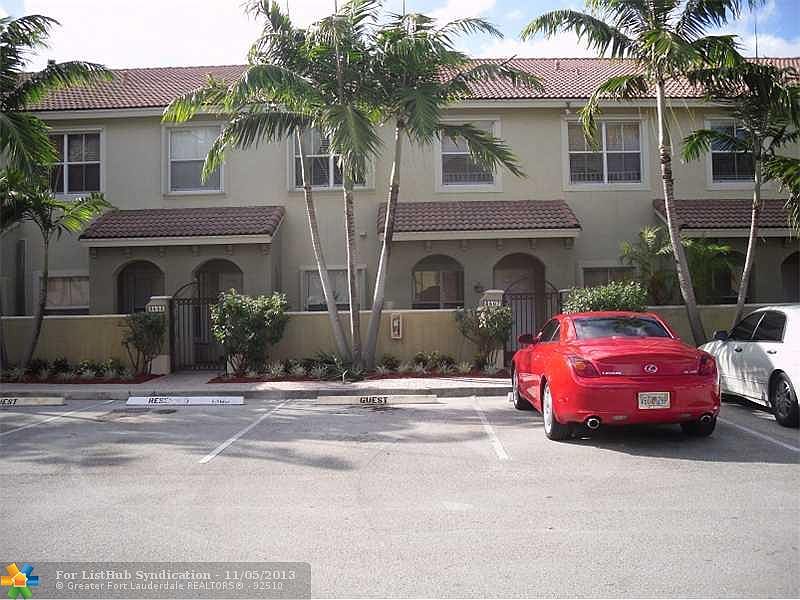 1st image of 3511 Merrick Ln #1303
