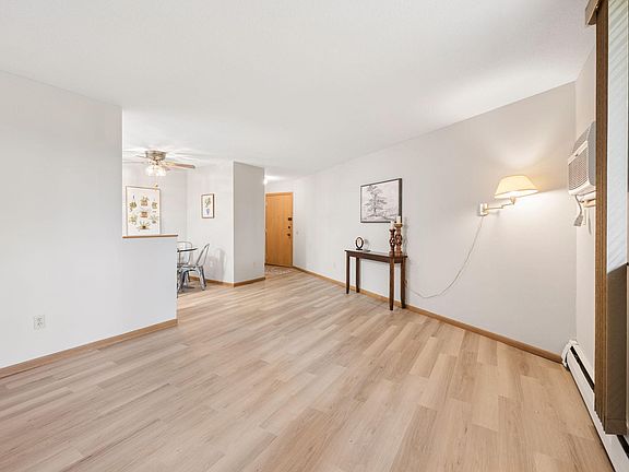 5th image of 9141 Highway 55 APT 101