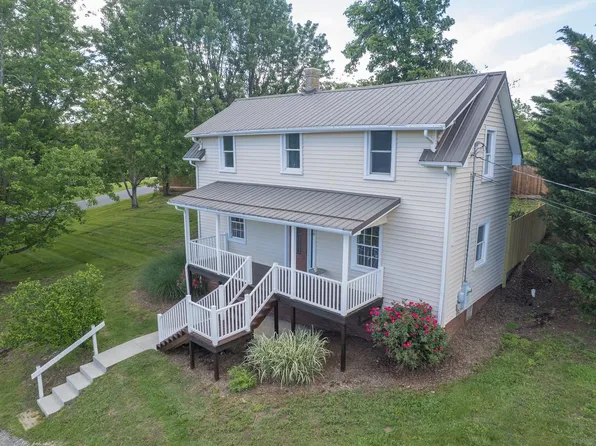 350 W Jackson St, Wytheville, VA 24382