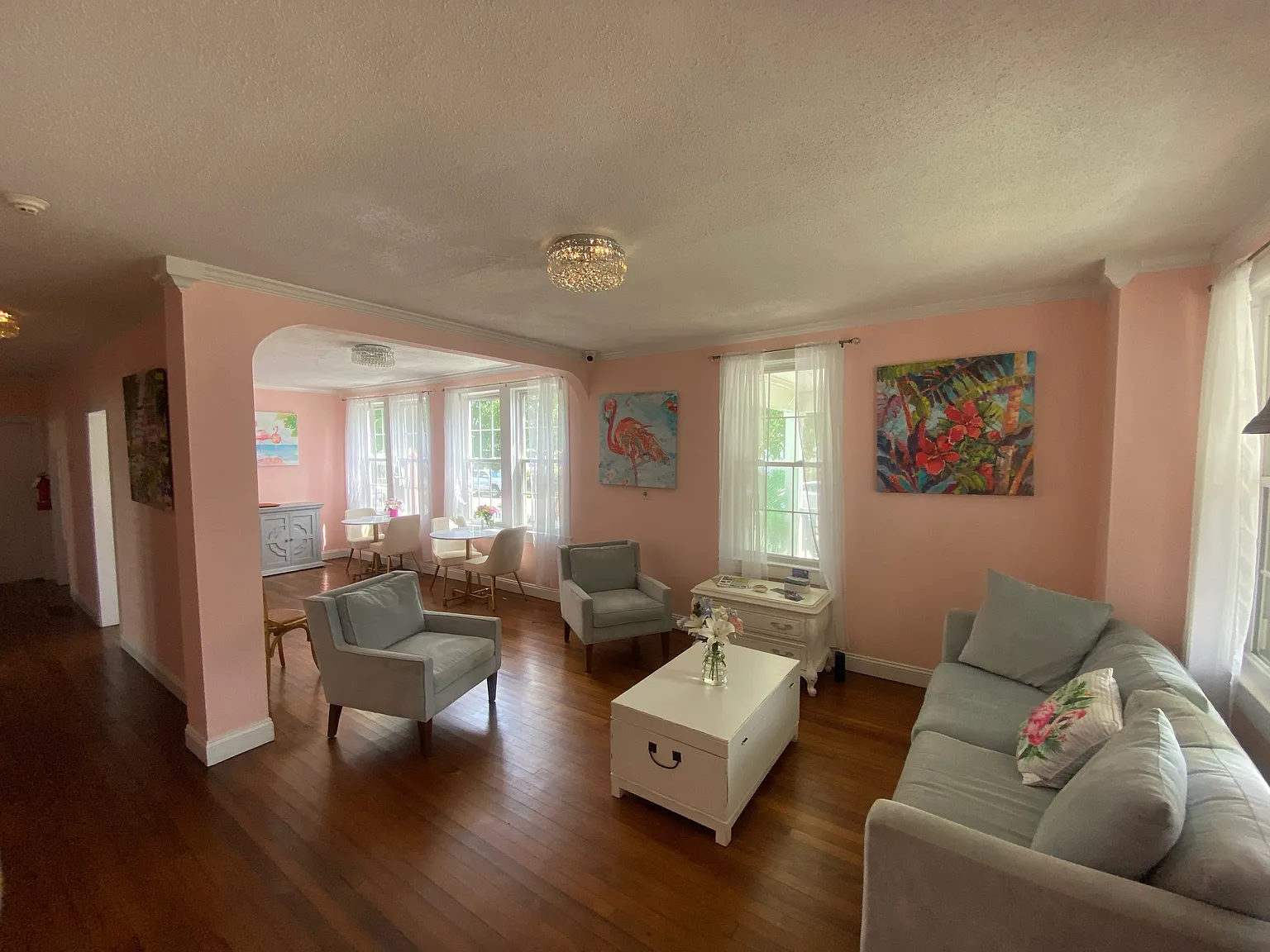 1 bed, $1,100 — Photo 2