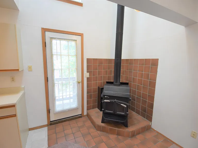 1018 Marine St #3 — Photo 8
