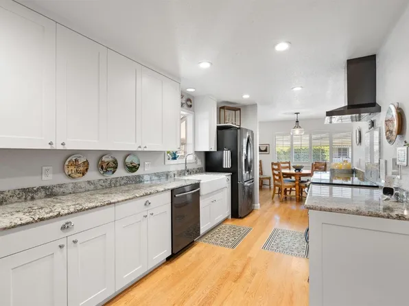 113 Hacienda Drive, Napa, CA 94558