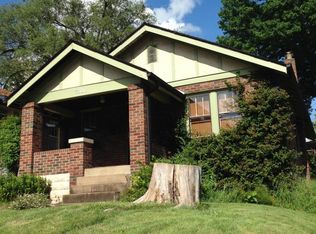 1600 N Hanley Rd, Saint Louis, MO 63130