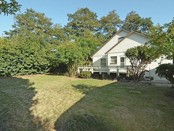 2nd image of 304 E Scott Ave