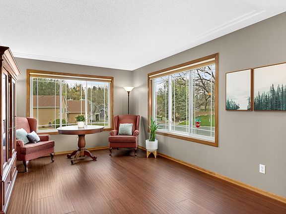 5th image of 7330 Bancroft Way