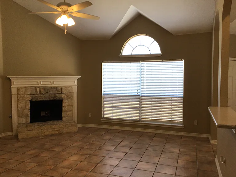 7508 Creek Meadow Dr — Photo 4
