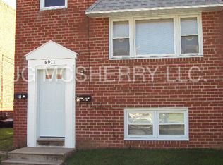8911 Alton St, Philadelphia, PA 19115