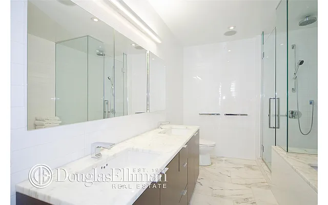 Sold by Douglas Elliman | media 14