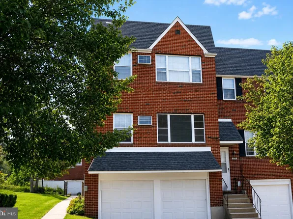 3978 Constance Rd, Philadelphia, PA 19114