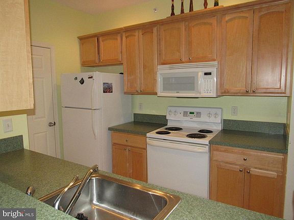 3rd image of 17059 S Brandt St Unit 3305