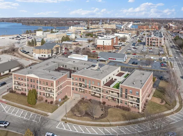 555 Main Ave APT 101, De Pere, WI 54115