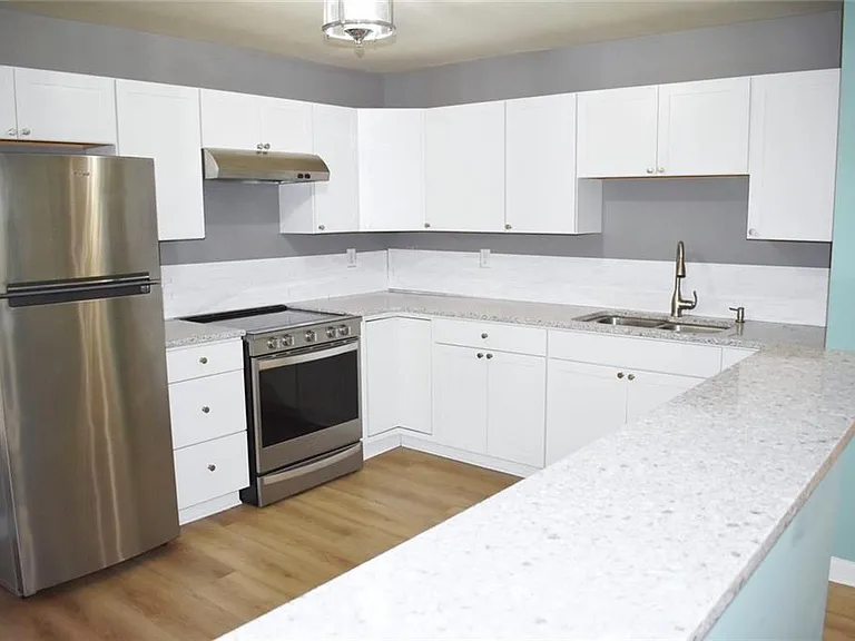 3445 Anneewakee Falls Pkwy — Photo 9
