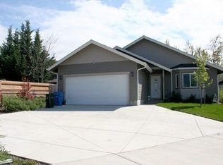 2223 Gayle Way, Grants Pass, OR 97527