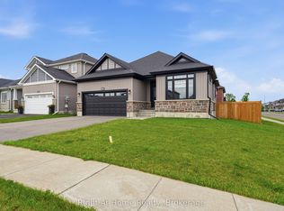 27 Redwood Dr, Belleville, ON K8N 0K4