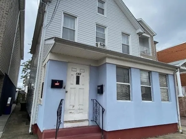 142 Port Ave, Elizabeth City, NJ 07206