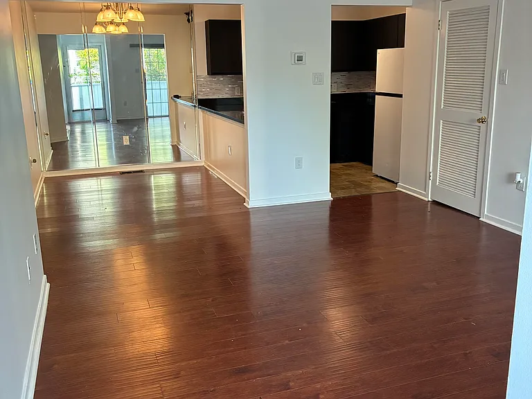 310 Heather Croft — Photo 5